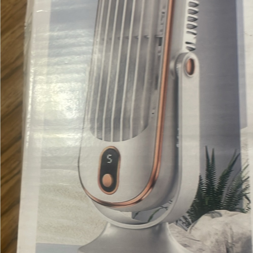 Portable air conditioner - Picture 7 of 12